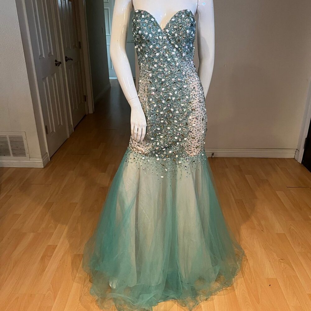 $595 GLAMOUR BY TERANI COUTURE STRAPLESS EMBELLISHED MERMAID GOWN SZ 12